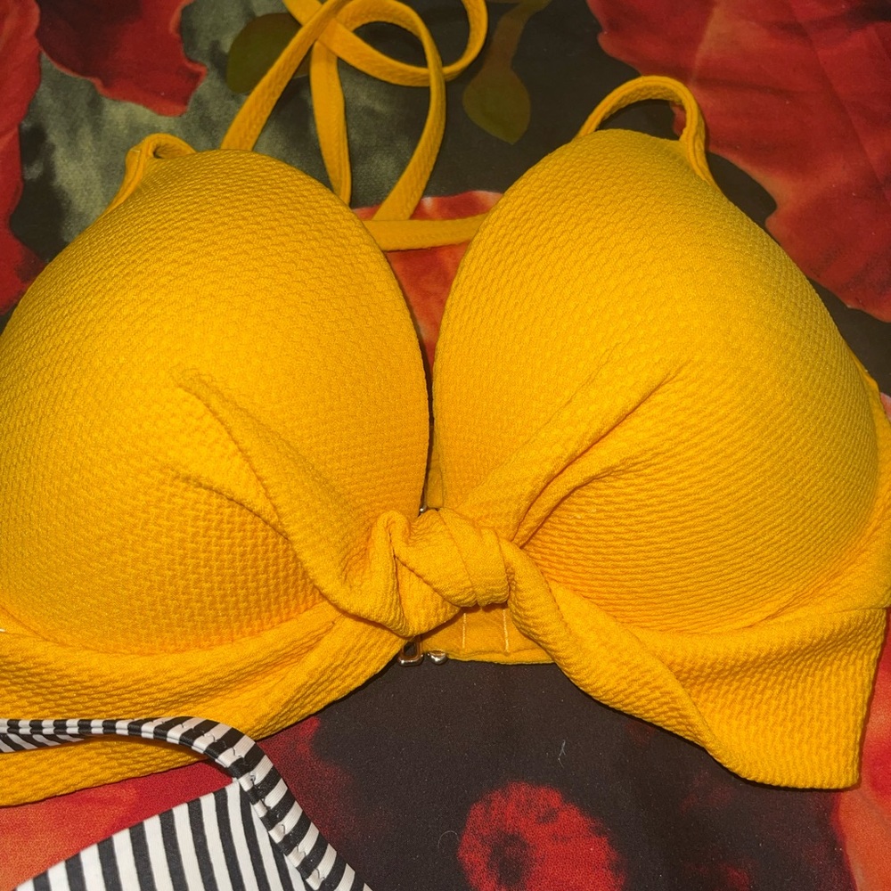 Bikini Top Bundle - image 3